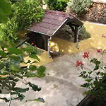 Emi Vendeghaz 4* Balatonszemes