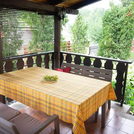 Emi Vendeghaz Konukevi Balatonszárszó