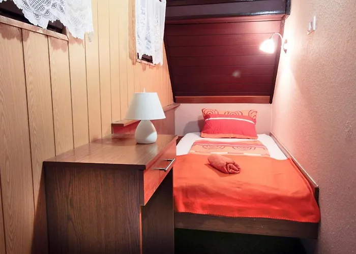 Emi Vendeghaz Guest house