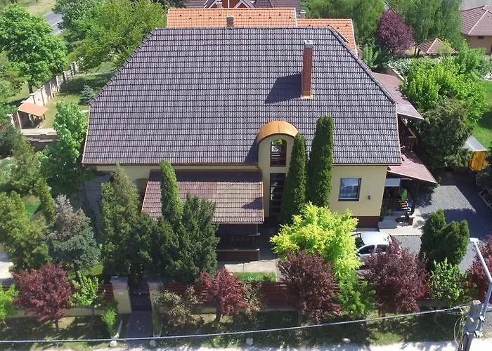 Guest house Emi Vendeghaz
